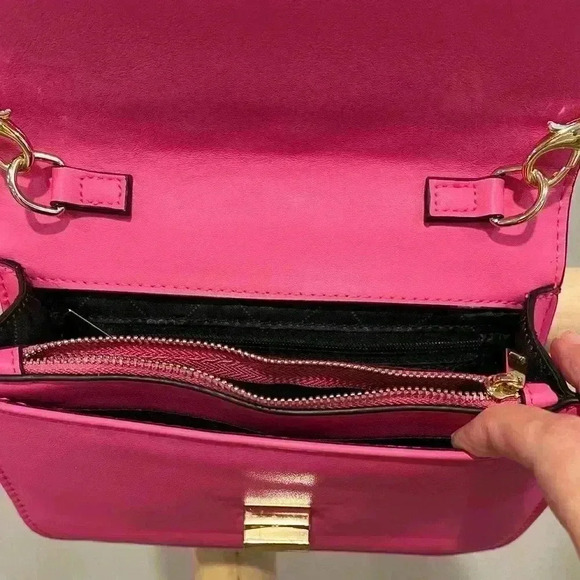 Aldo Hot Pink/Fuchsia quilted removable Gold Chain Turn Lock crossbody - Picture 11 of 11